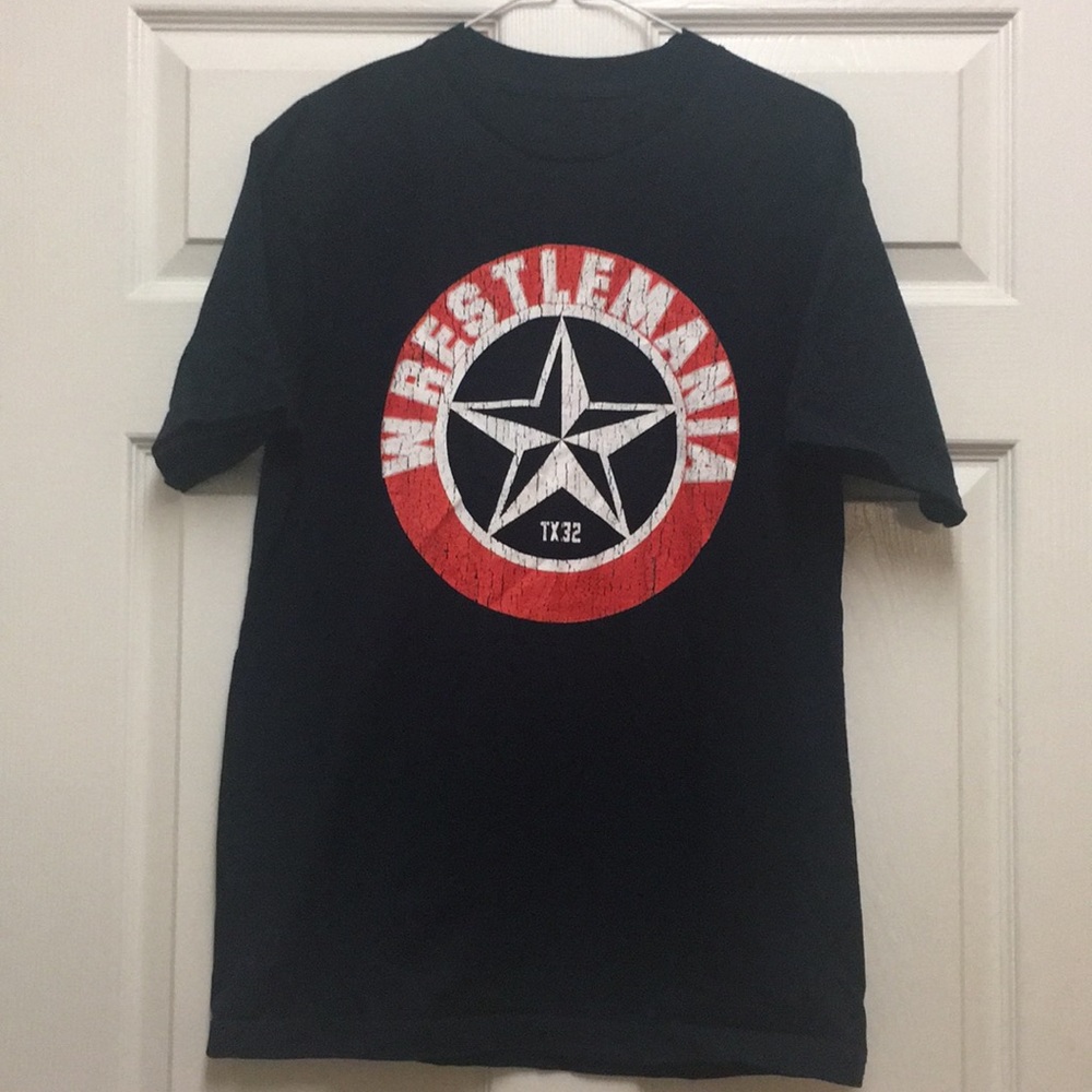 WWE Wrestlemania tee shirt